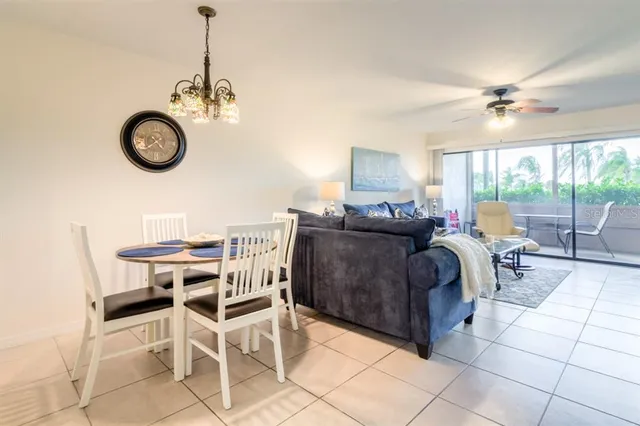 $3,300 | 2275 South McCall Road, Unit 104, Englewood, FL 34224