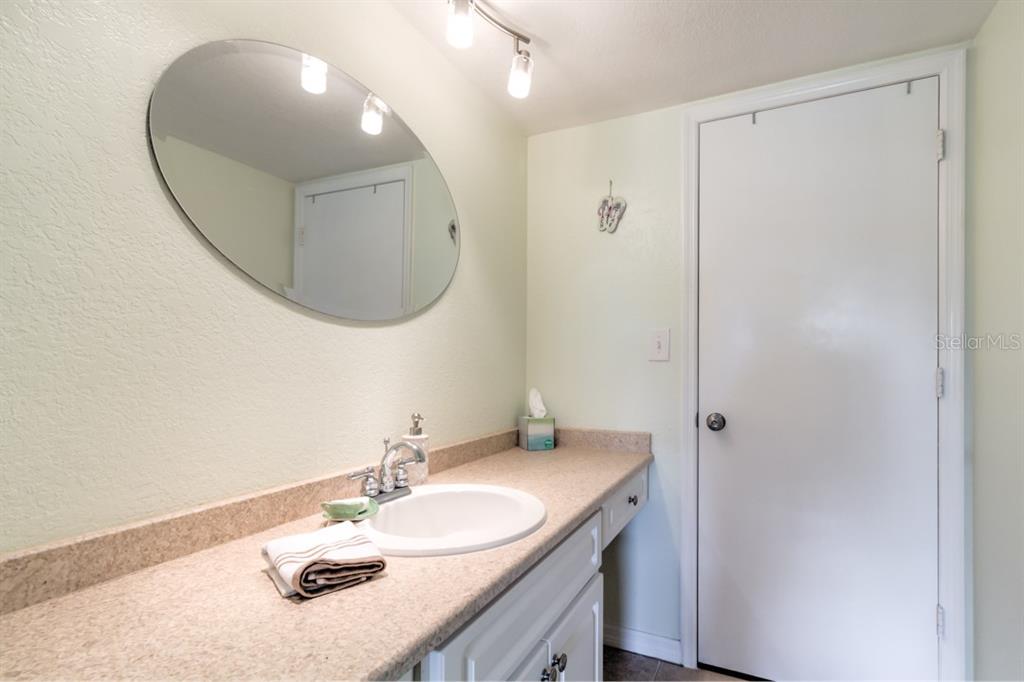 2275 South McCall Road, Unit 104 Englewood, FL 34224 - Photo 18 of 34