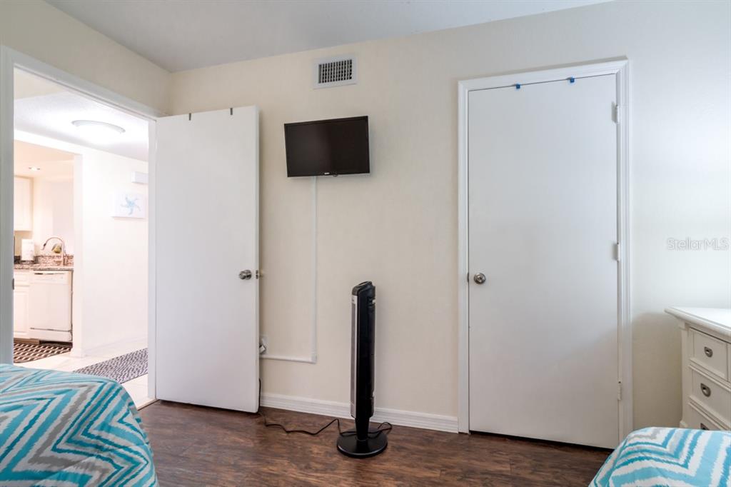 2275 South McCall Road, Unit 104 Englewood, FL 34224 - Photo 22 of 34