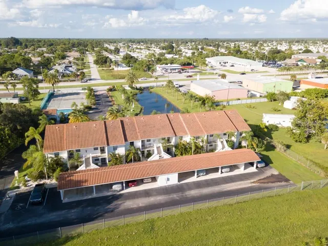 $3,300 | 2275 South McCall Road, Unit 104, Englewood, FL 34224