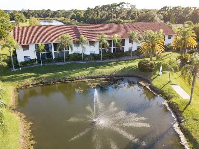 $3,300 | 2275 South McCall Road, Unit 104, Englewood, FL 34224