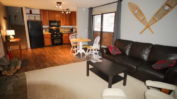 $375,000 | 11723 Snowpeak Way, Unit 567, Truckee, CA 96161