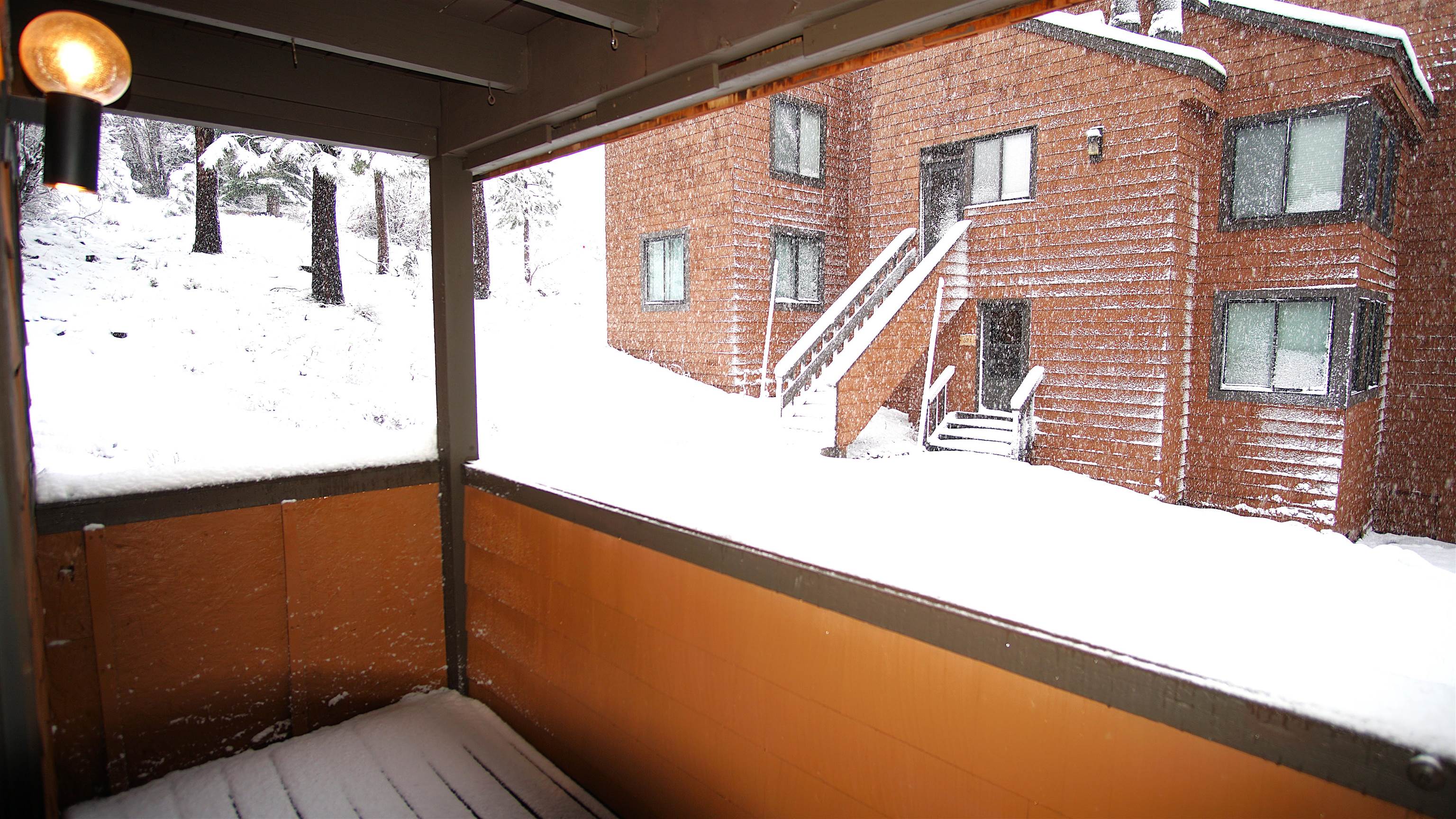 11723 Snowpeak Way, Unit 567 Truckee, CA 96161 - Photo 19 of 28