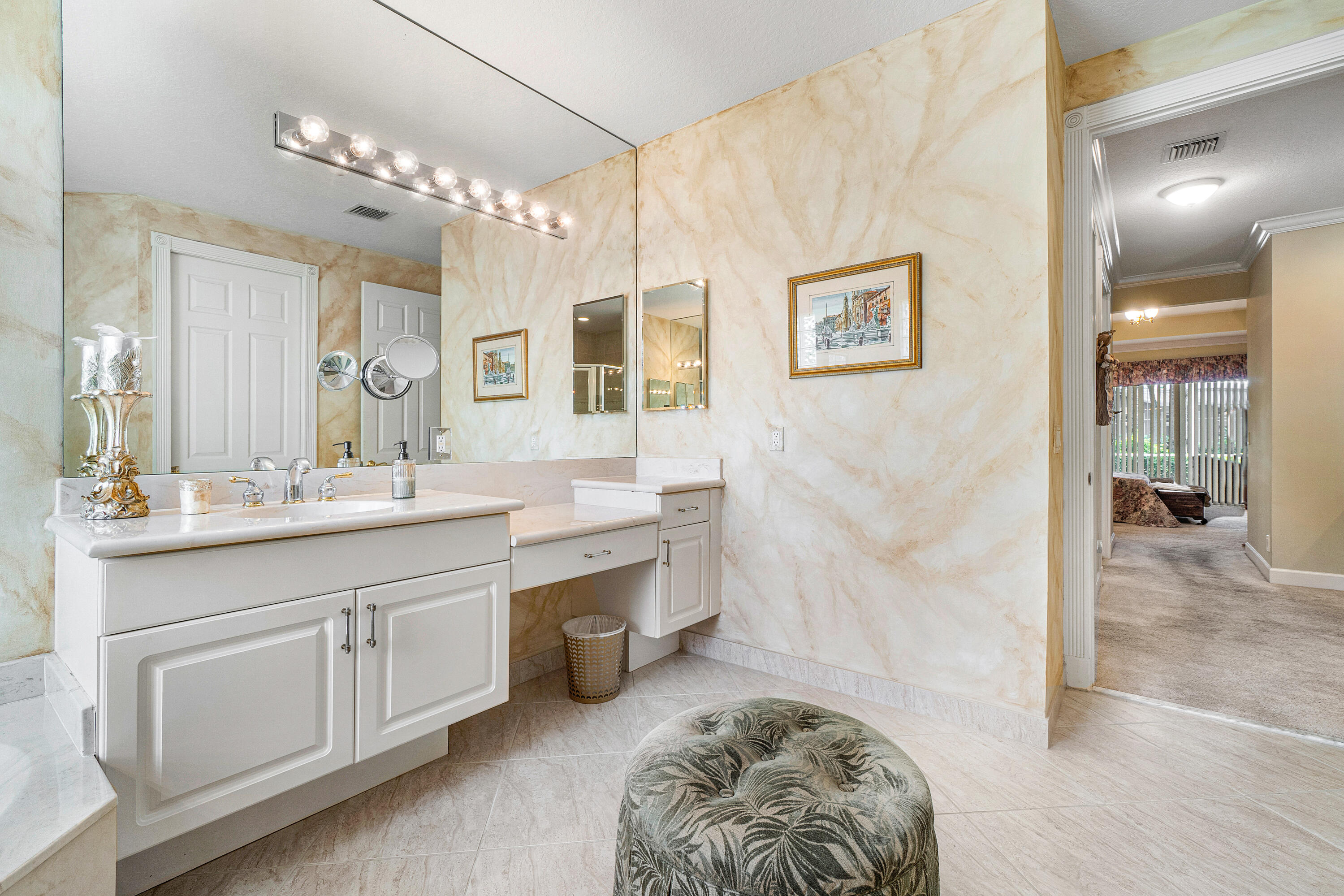 6813 Garde Road Boynton Beach, FL 33472 - Photo 24 of 38 Master Bathroom