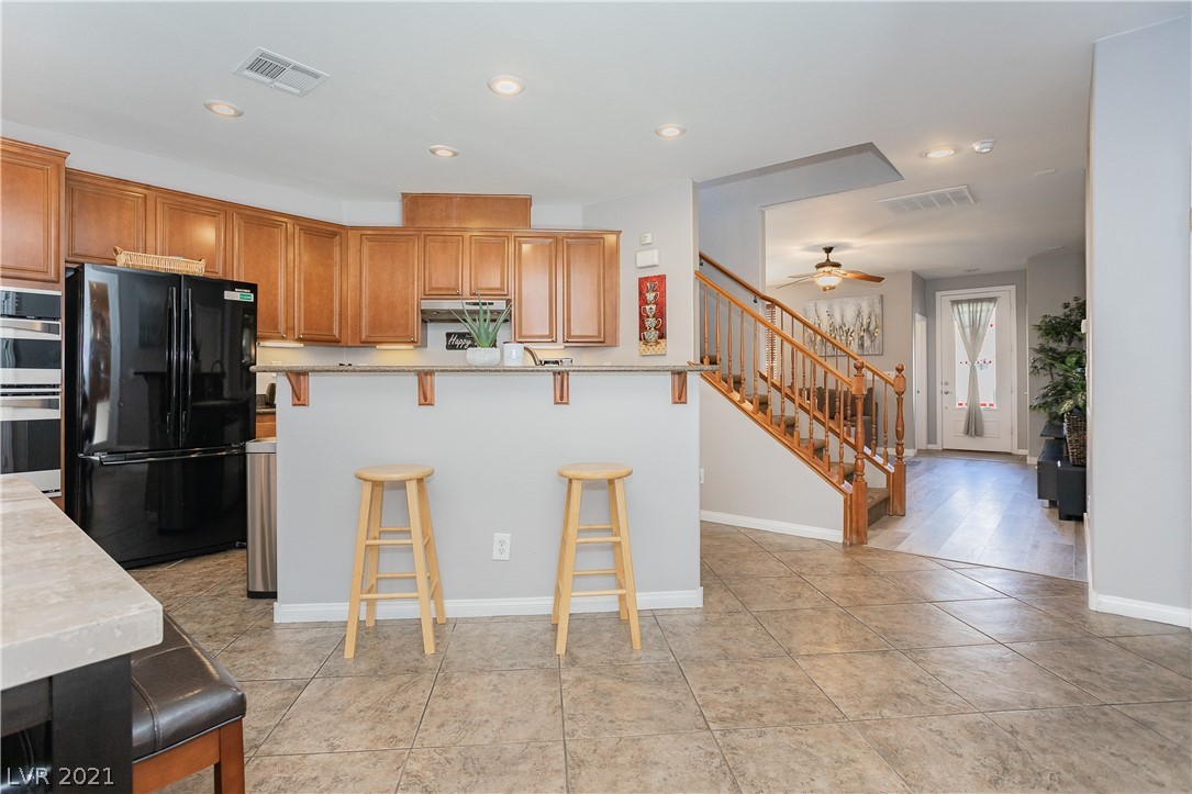 11183 Ranch Valley Street Las Vegas, NV 89179 - Photo 11 of 38 Gallery Image 11