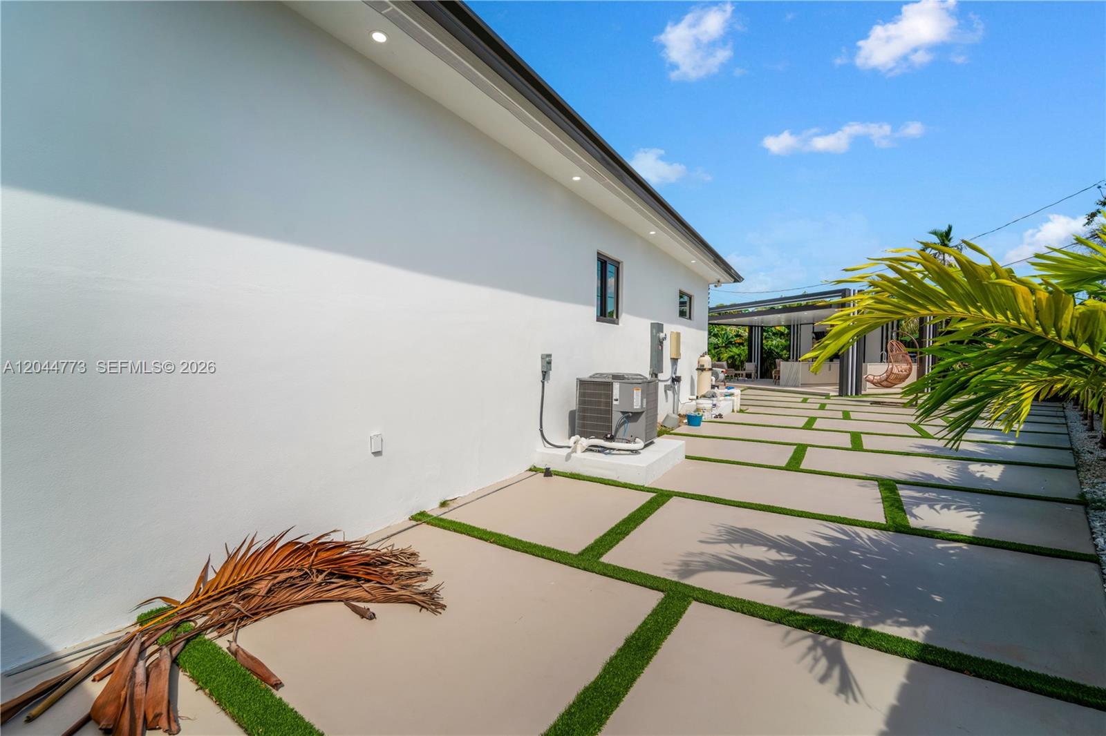 9630 Southwest 10th Terrace Miami, FL 33174 - Photo 78 of 82