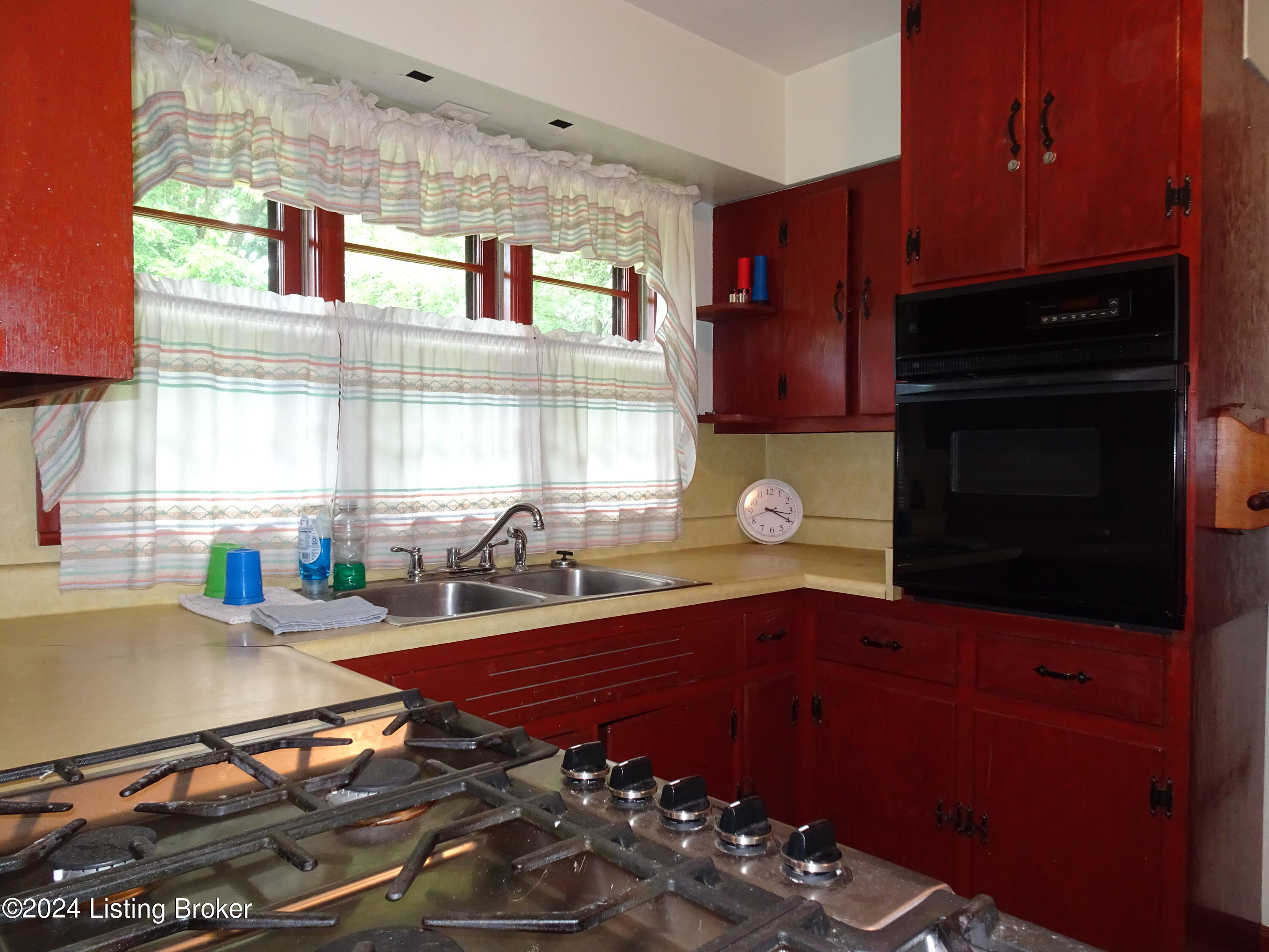 5400 Pendleton Road Louisville, KY 40272 - Photo 6 of 17 DSC06615