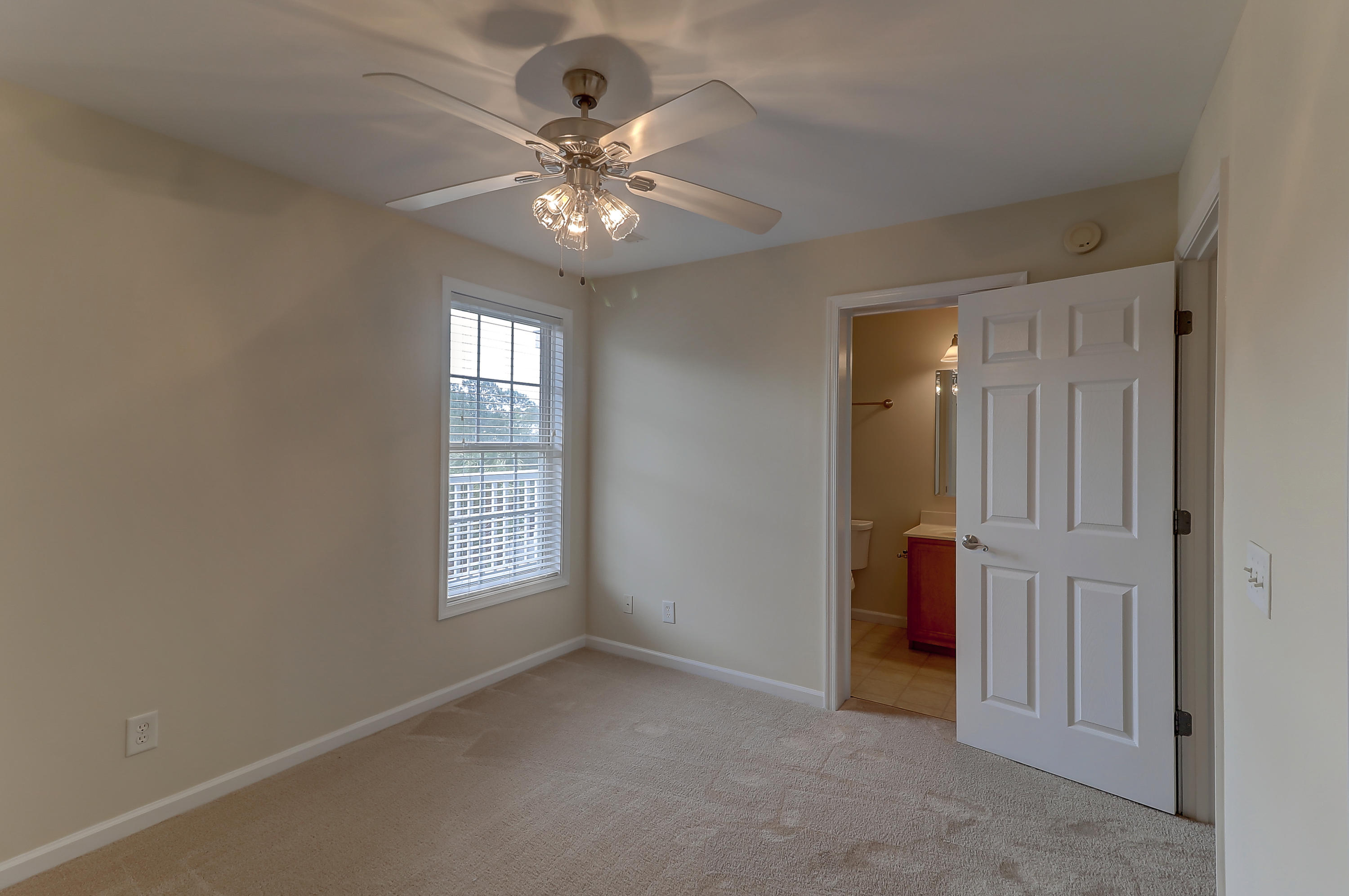 2262 Folly Road, Unit 2E Charleston, SC 29412 - Photo 22 of 33 2262 Folly Rd 2E (12)