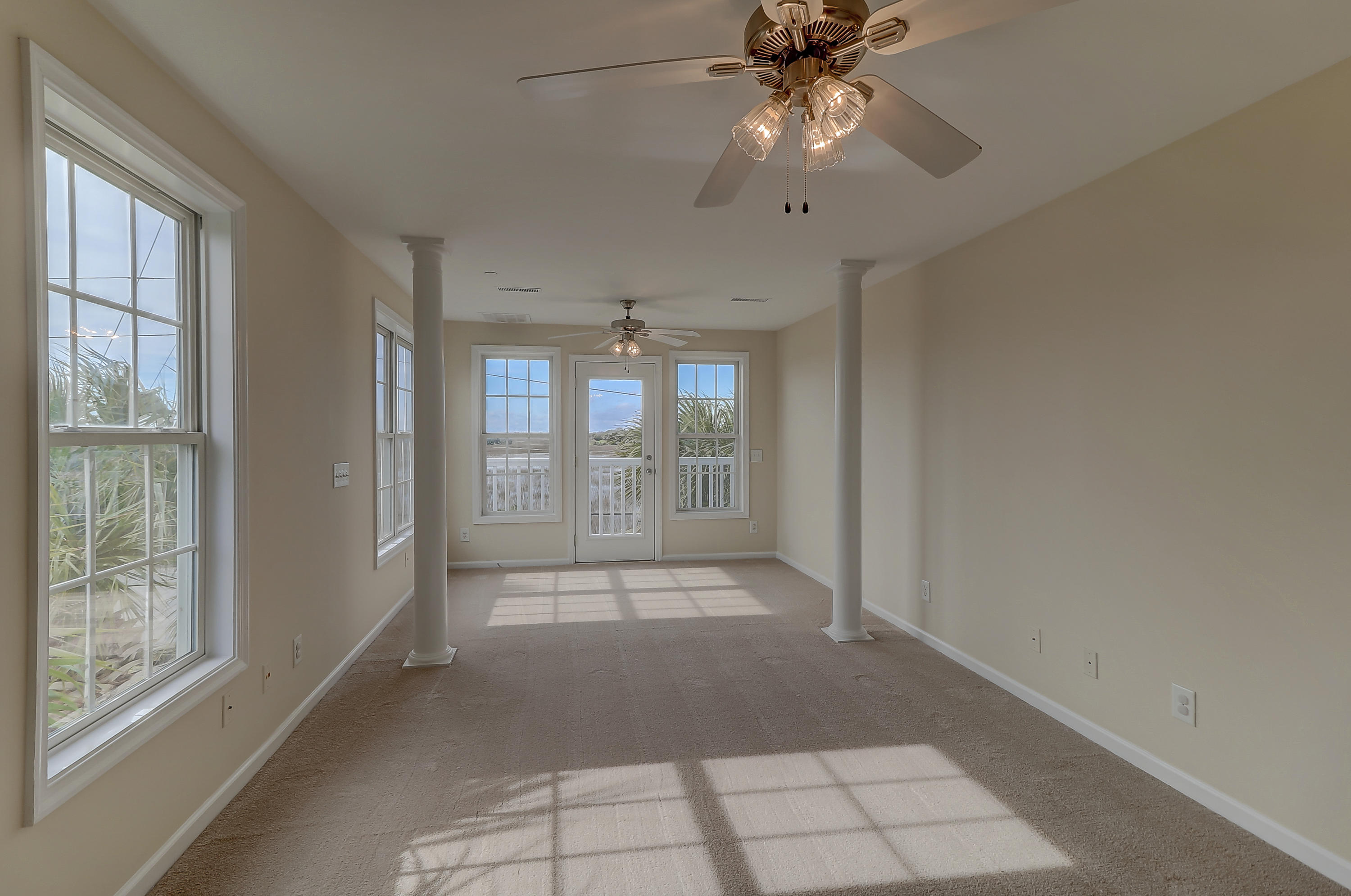 2262 Folly Road, Unit 2E Charleston, SC 29412 - Photo 4 of 33 2262 Folly Rd 2E (27)