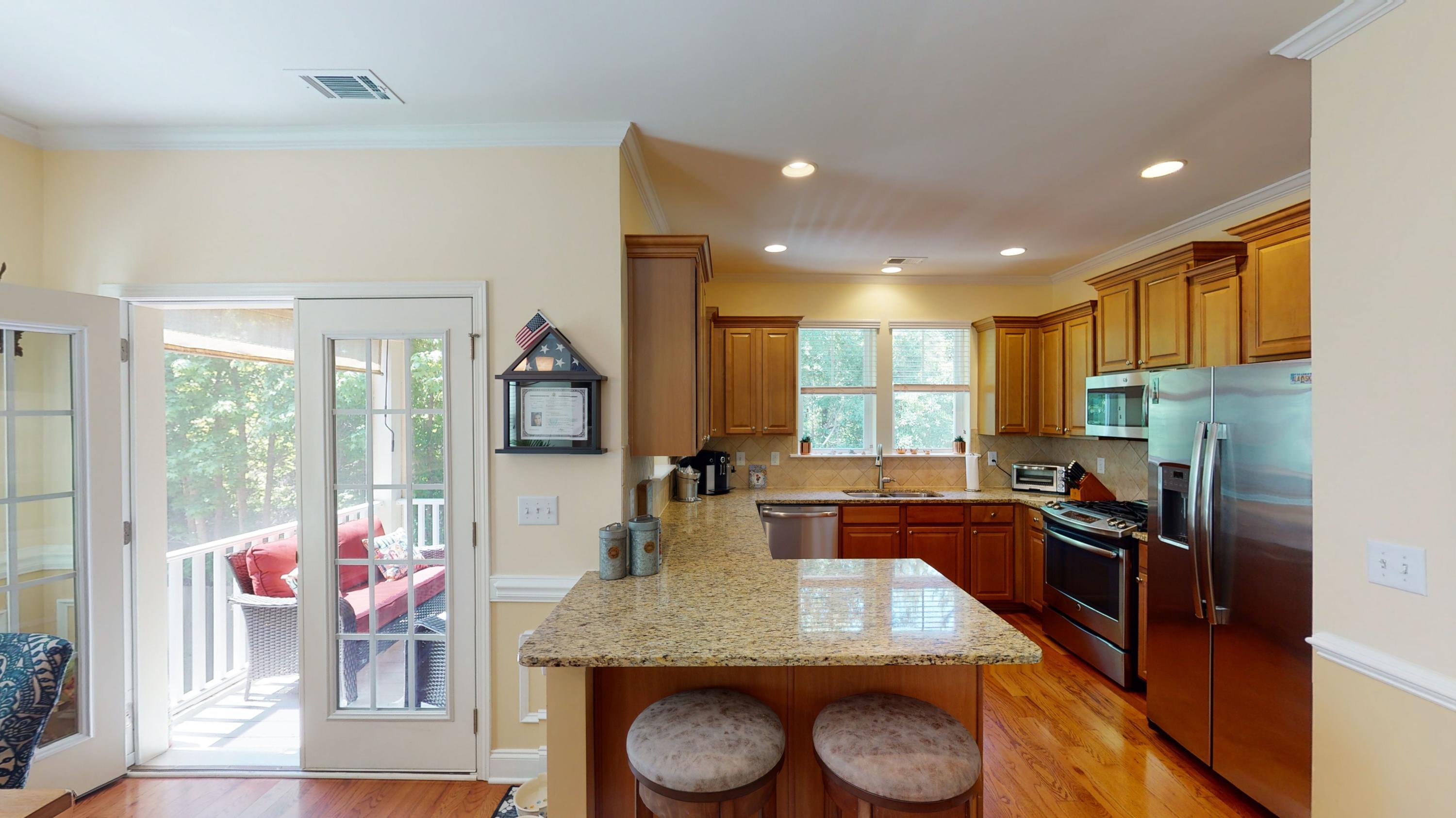 1229 Dingle Road Mount Pleasant, SC 29466 - Photo 13 of 27 DD 21
