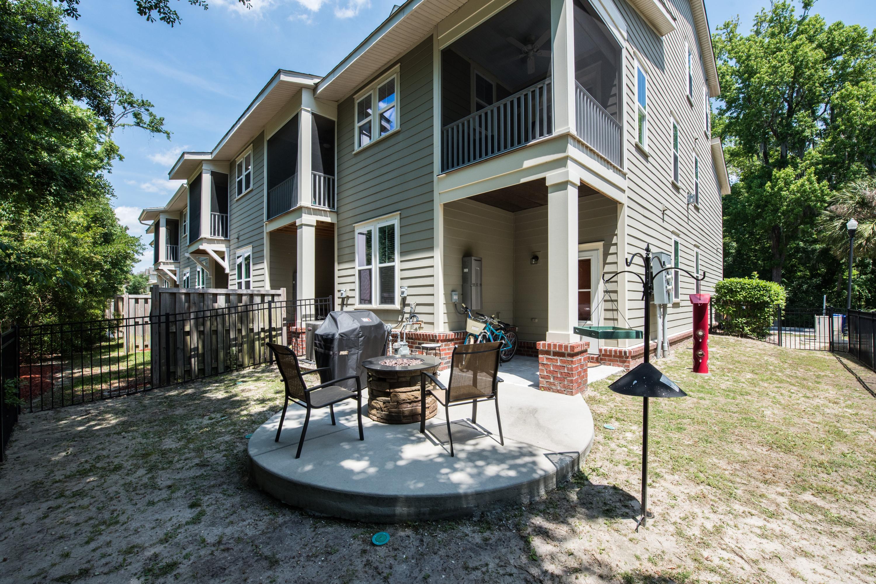 1229 Dingle Road Mount Pleasant, SC 29466 - Photo 3 of 27 DD 8
