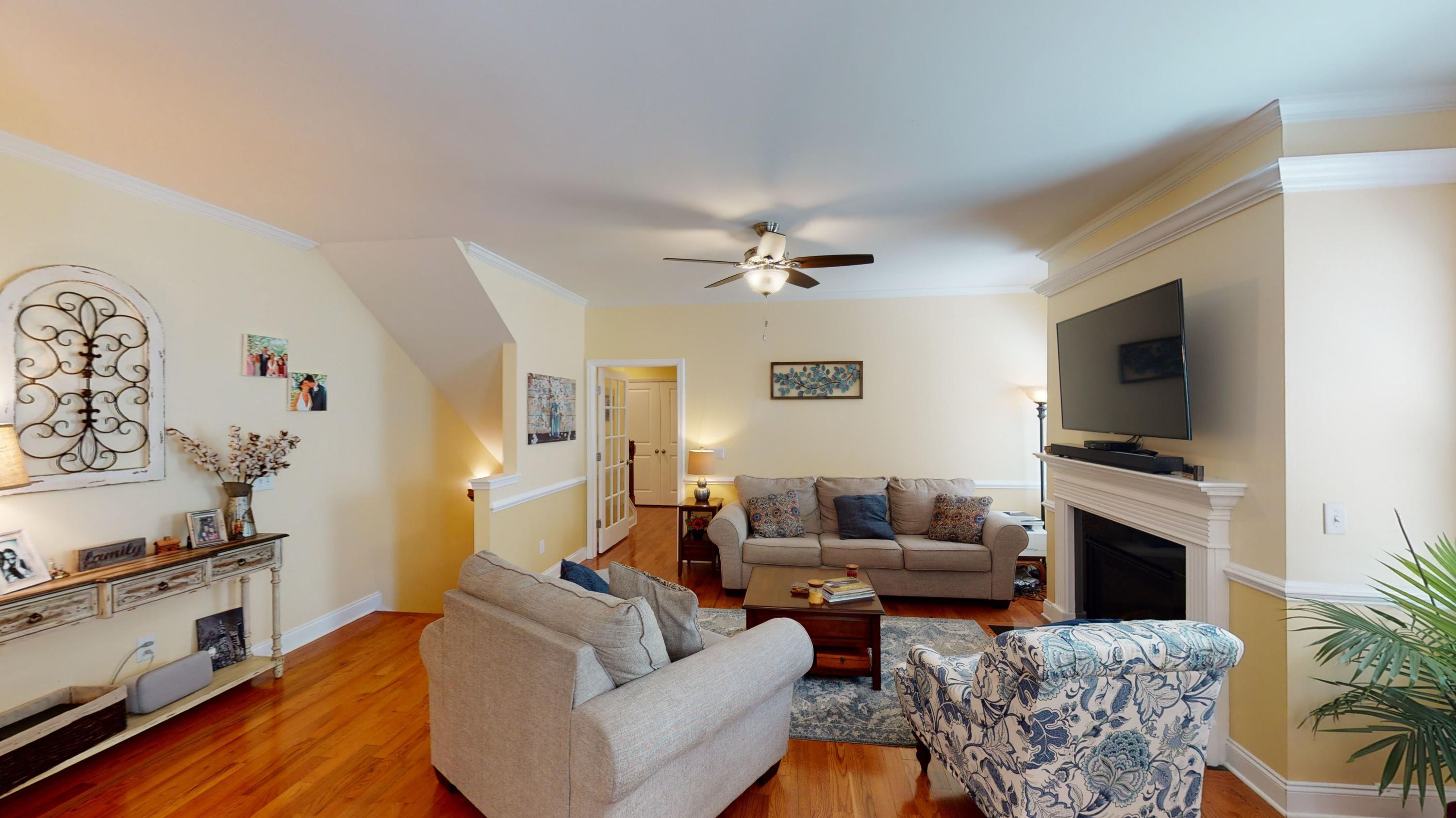 1229 Dingle Road Mount Pleasant, SC 29466 - Photo 10 of 27 DD 19
