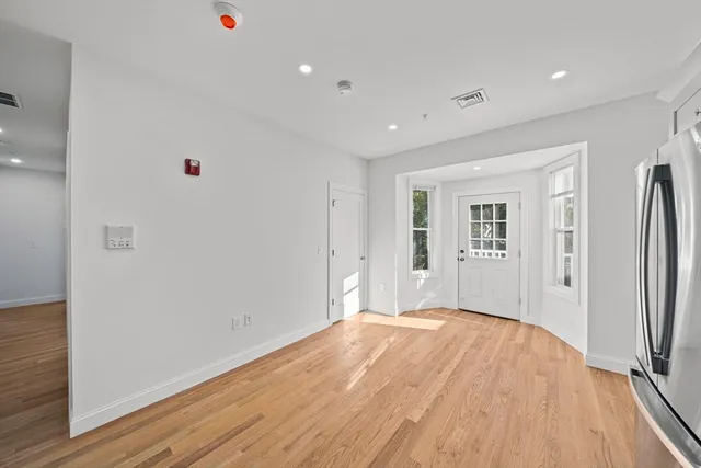 a view of livingroom with hardwood