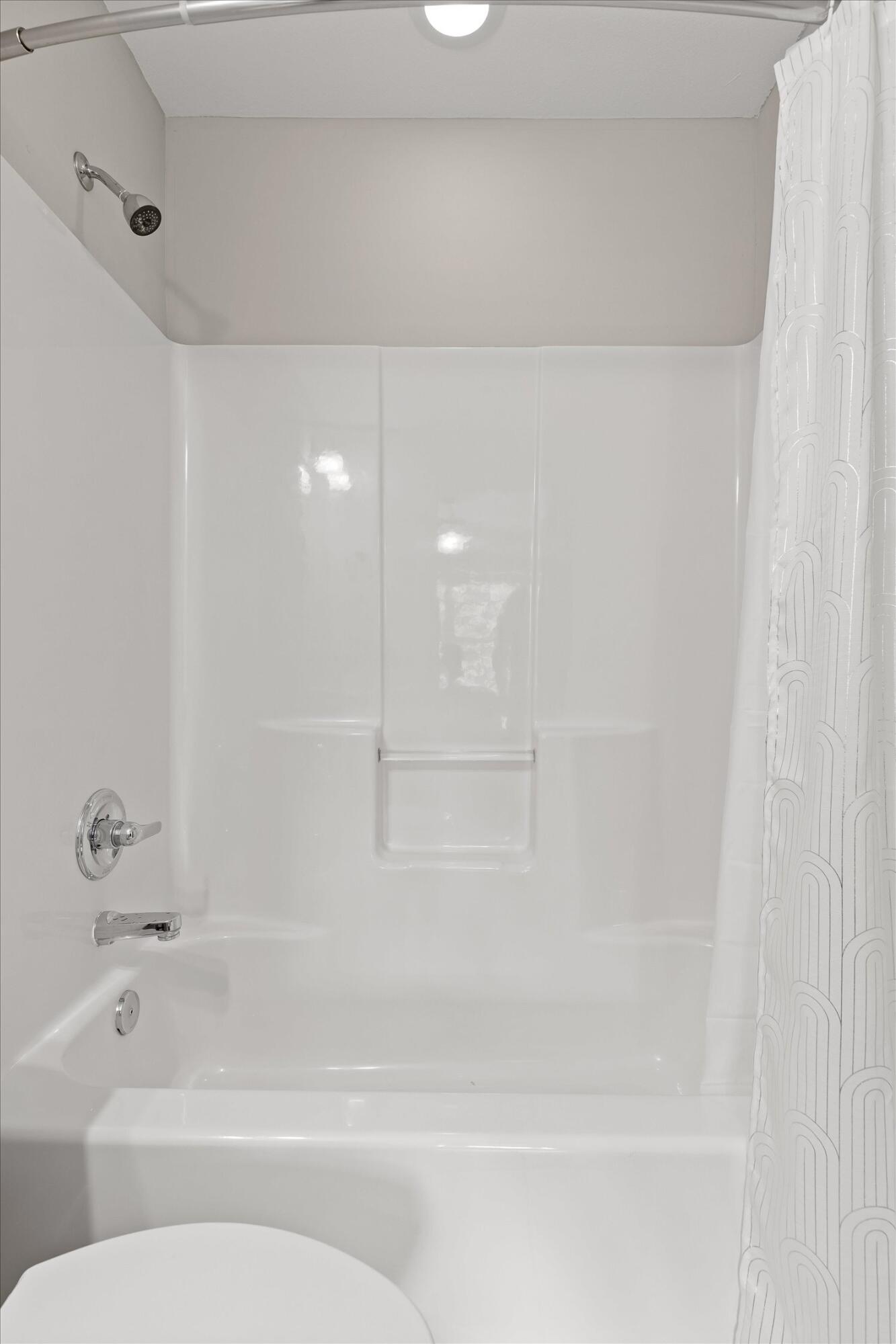 9875 Fieldcrest Drive Apison, TN 37302 - Photo 42 of 67 Bathroom