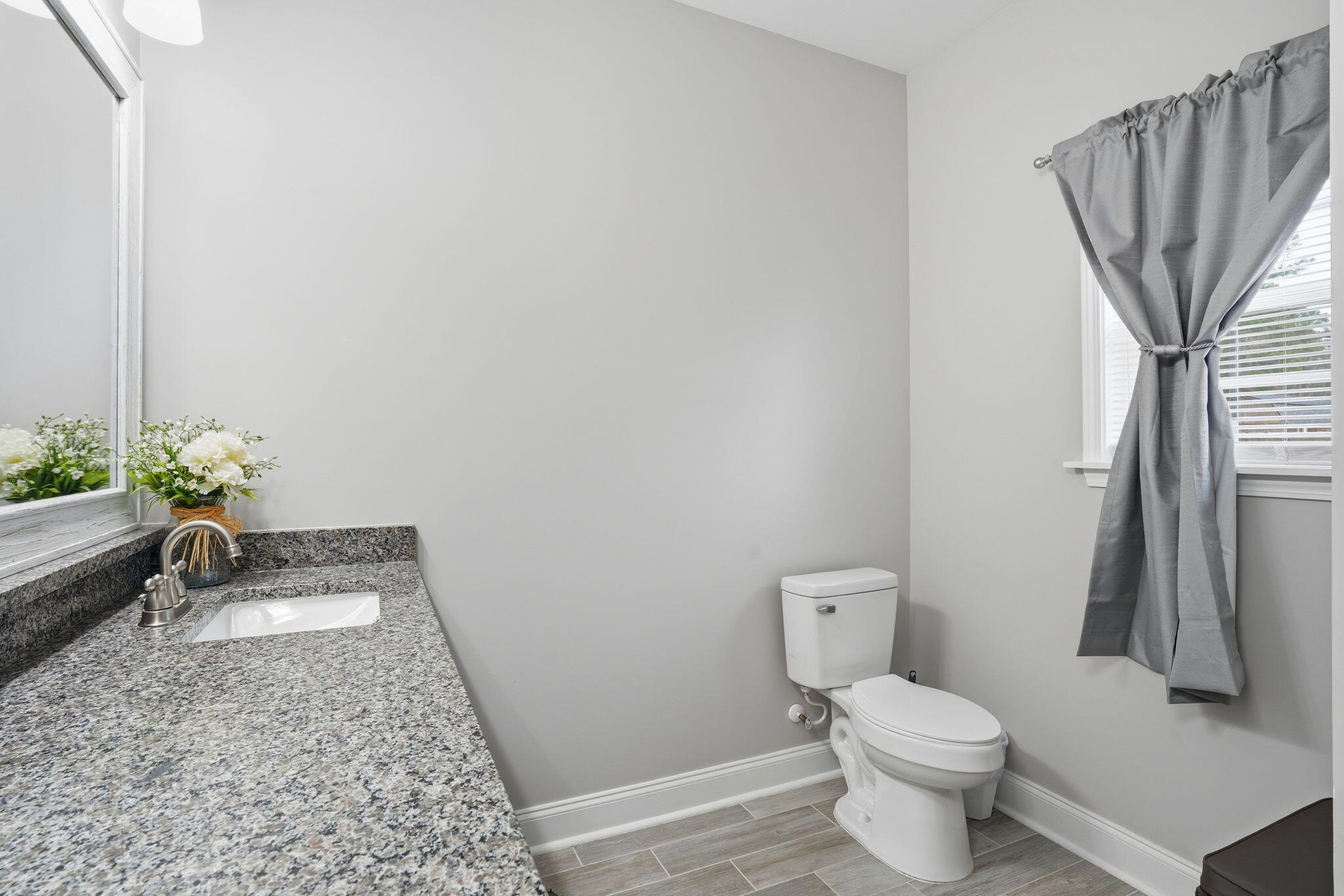 301 David Street St. George, SC 29477 - Photo 22 of 28 Primary Bathroom