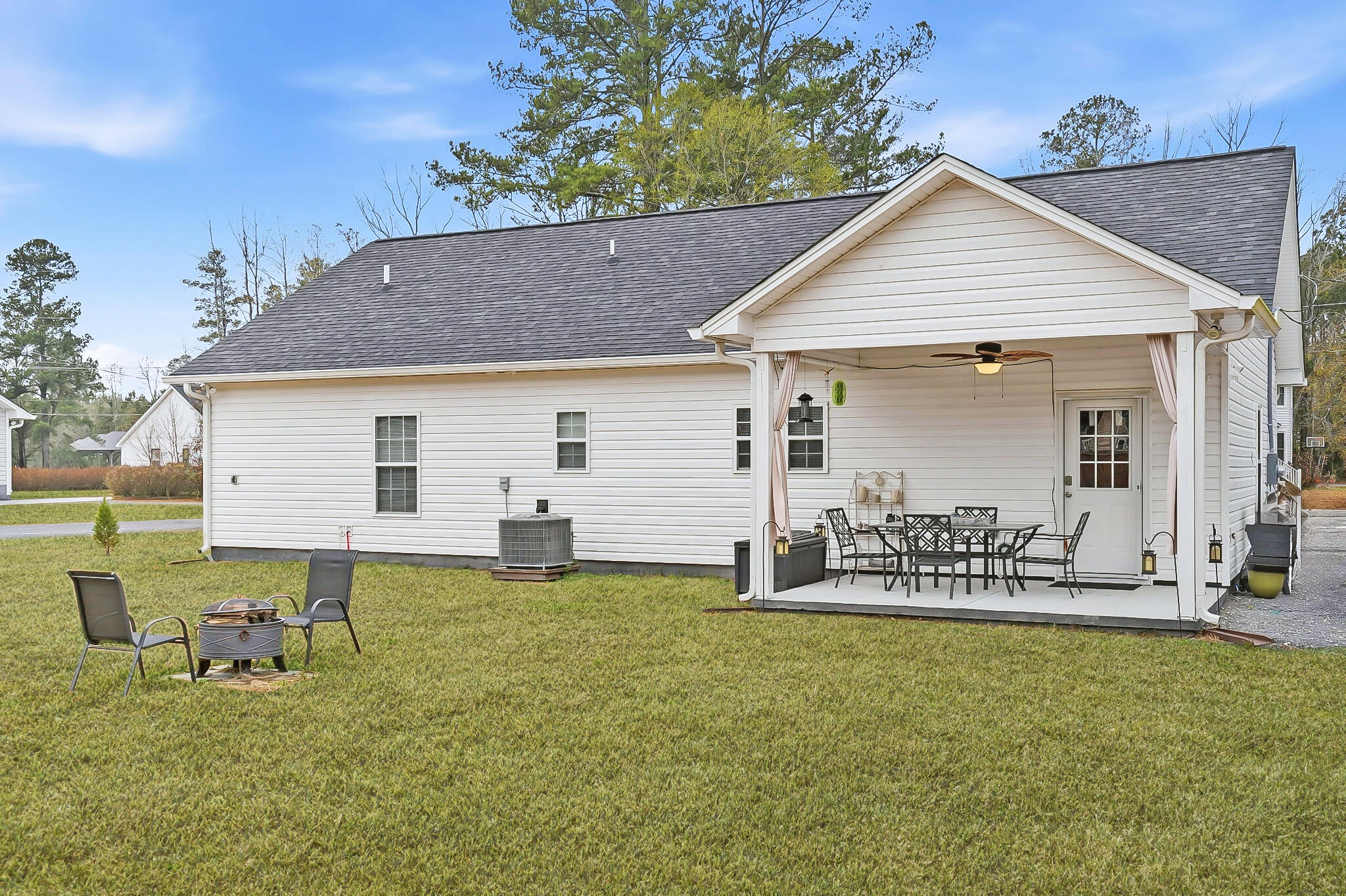 301 David Street St. George, SC 29477 - Photo 27 of 28 Backyard