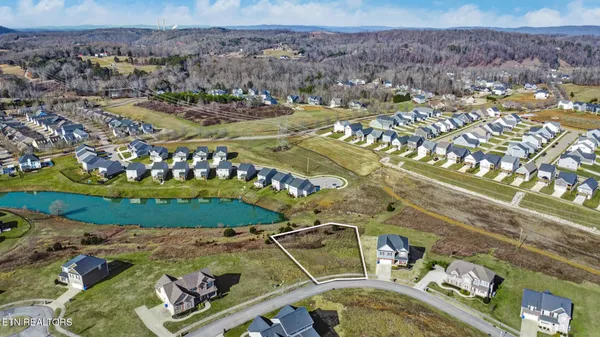 $114,900 | 111 Hollyberry Road, Oak Ridge, TN 37830