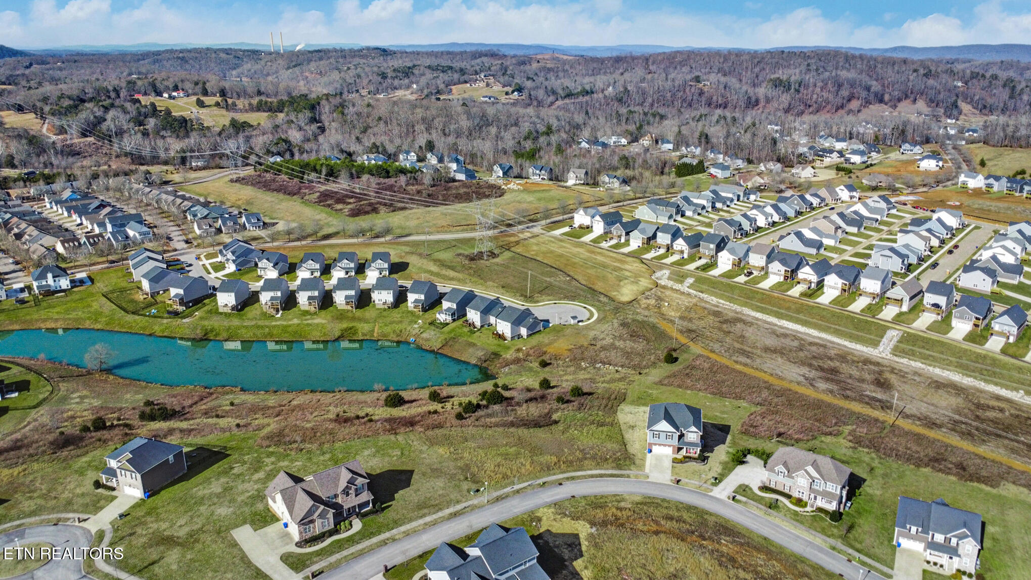 111 Hollyberry Road Oak Ridge, TN 37830 - Photo 4 of 9 dji_0228-dji_0230