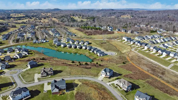 $114,900 | 111 Hollyberry Road, Oak Ridge, TN 37830