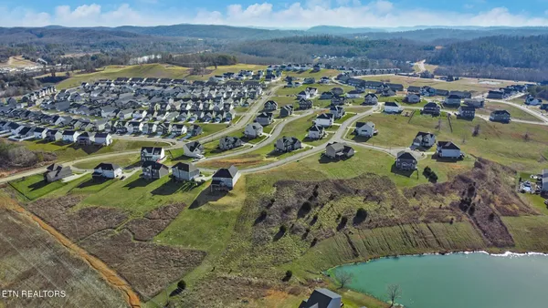 $114,900 | 111 Hollyberry Road, Oak Ridge, TN 37830