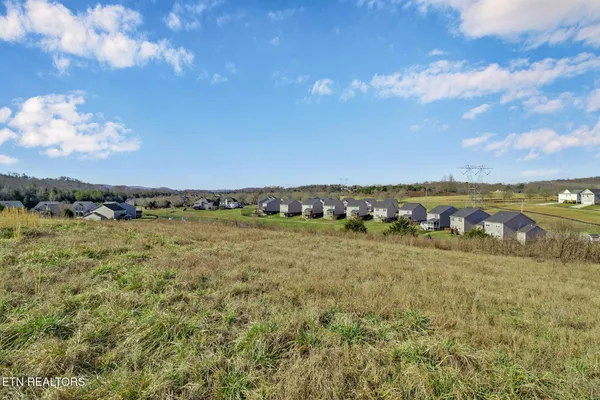 $114,900 | 111 Hollyberry Road, Oak Ridge, TN 37830