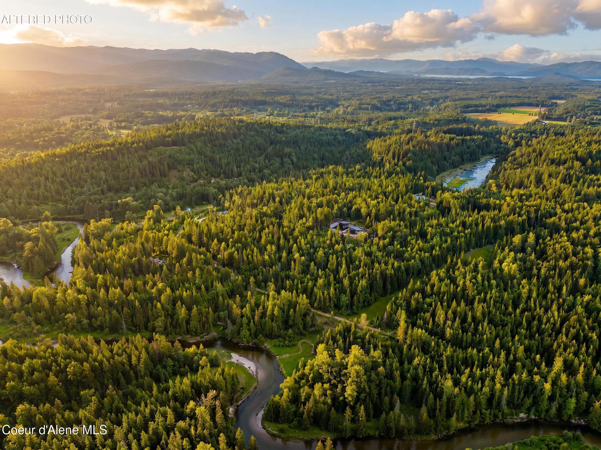 2282 North Center Valley Road Sandpoint, ID 83864 - Photo 70 of 105 DJI_20260612060700_0060_D-HDR_Golden_Hou