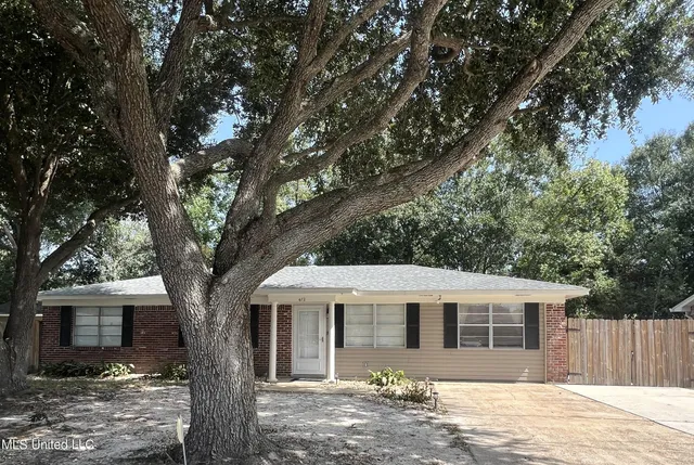 $1,475 | 672 Orchard Drive, D'Iberville, MS 39540