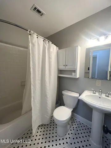 $1,475 | 672 Orchard Drive, D'Iberville, MS 39540