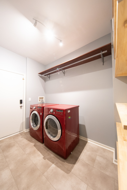 1303 Bridgehampton Drive Plainfield, IL 60586 - Photo 20 of 29 a utility room with dryer and washer