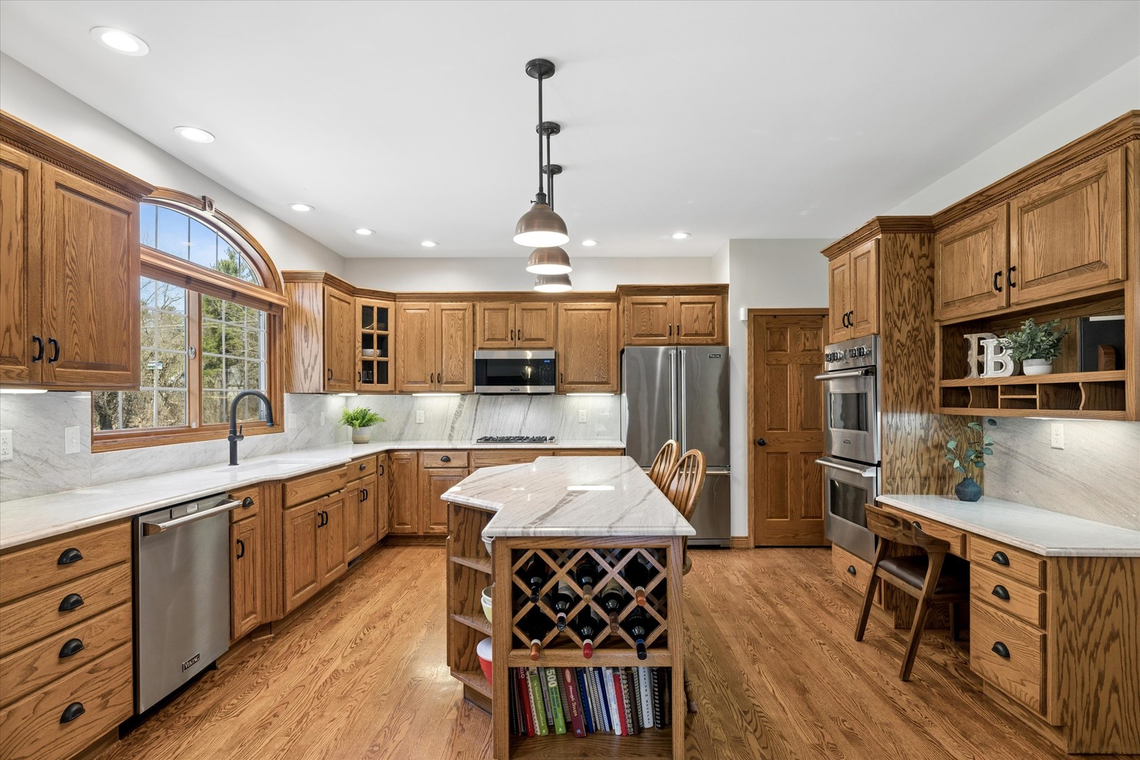 5606 Winding Road Crystal Lake, IL 60014 - Photo 16 of 38