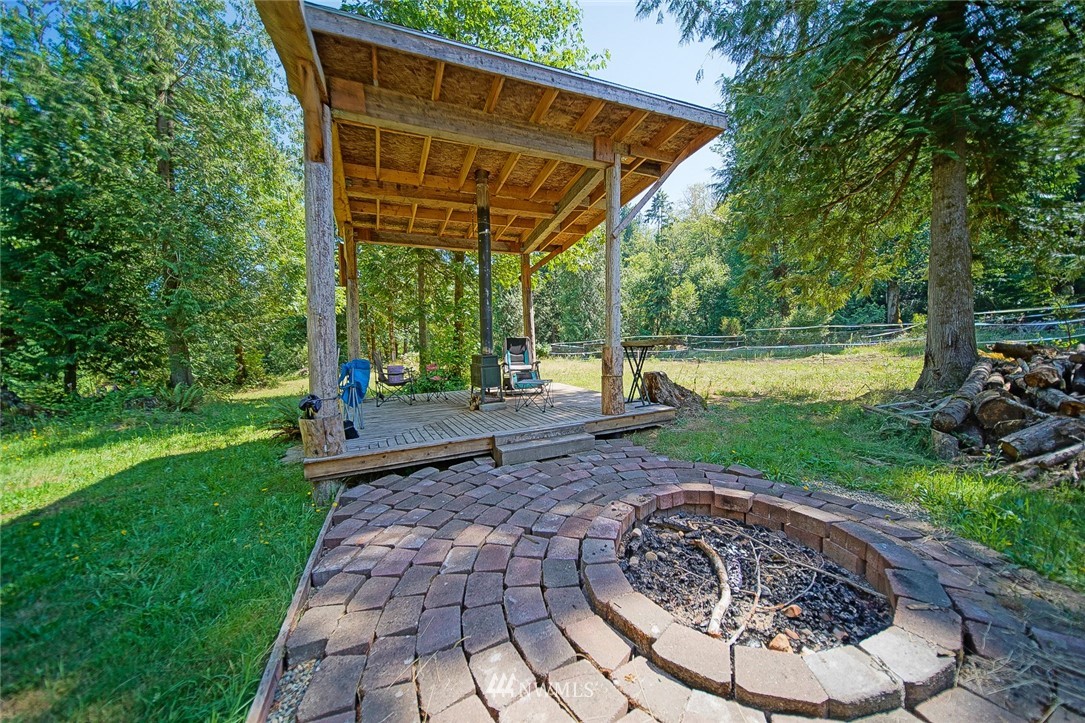 4860 Southeast Hovgaard Road Olalla, WA 98367 - Photo 13 of 40 Gallery Image 13