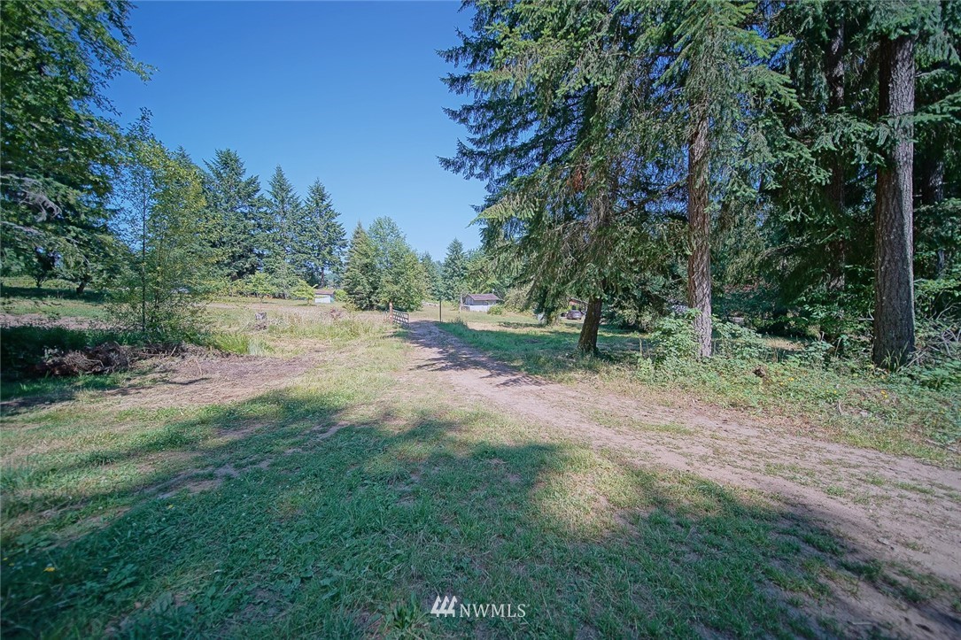 4860 Southeast Hovgaard Road Olalla, WA 98367 - Photo 17 of 40 Gallery Image 17
