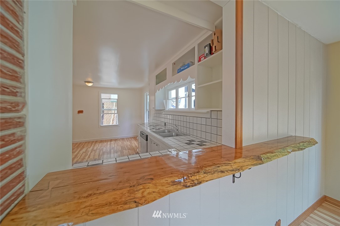 4860 Southeast Hovgaard Road Olalla, WA 98367 - Photo 22 of 40 Gallery Image 22