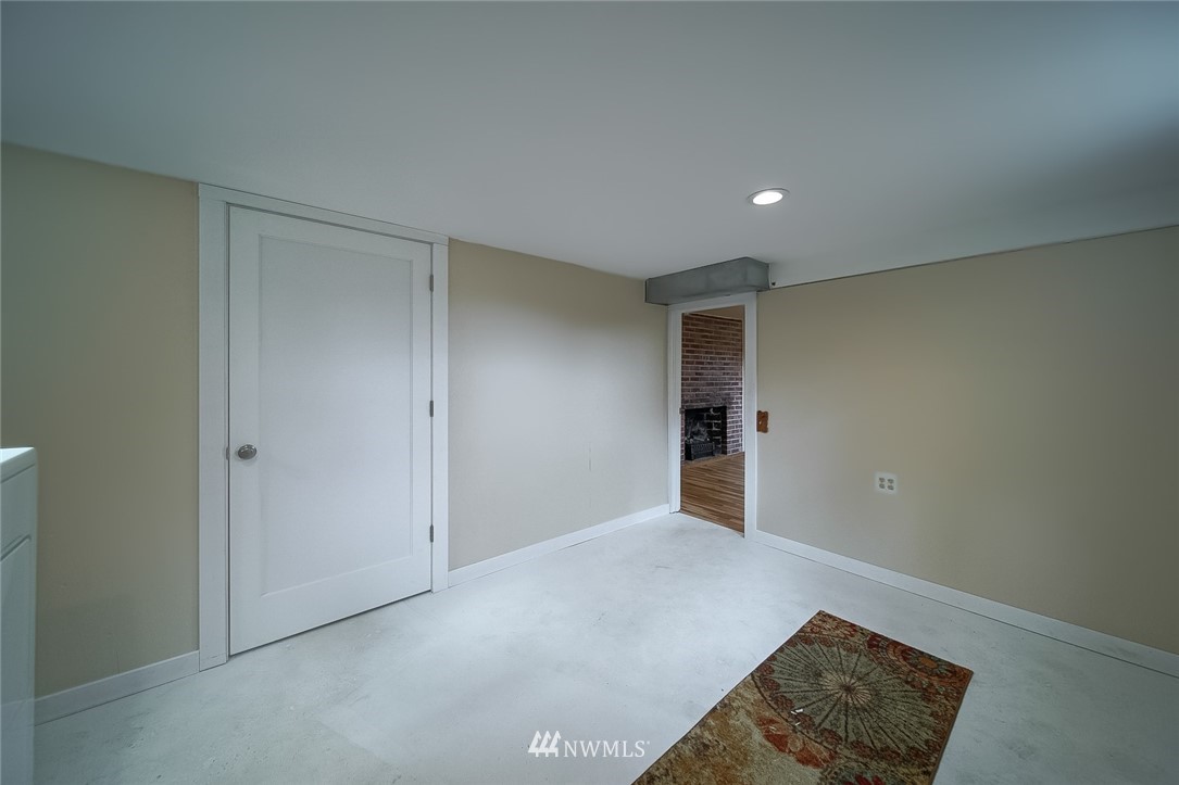 4860 Southeast Hovgaard Road Olalla, WA 98367 - Photo 37 of 40 Gallery Image 37