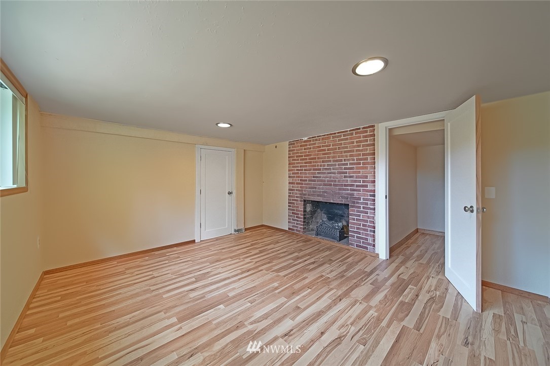 4860 Southeast Hovgaard Road Olalla, WA 98367 - Photo 38 of 40 Gallery Image 38