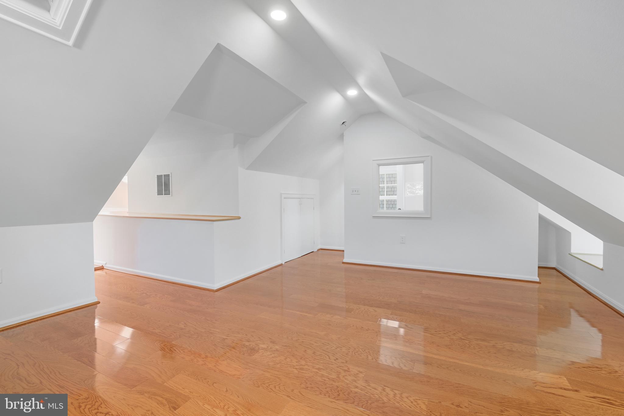 4400 Ridge Street Chevy Chase, MD 20815 - Photo 23 of 45