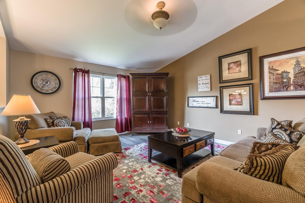 5212 Taylor Mill Road Latonia, KY 41015 - Photo 4 of 23