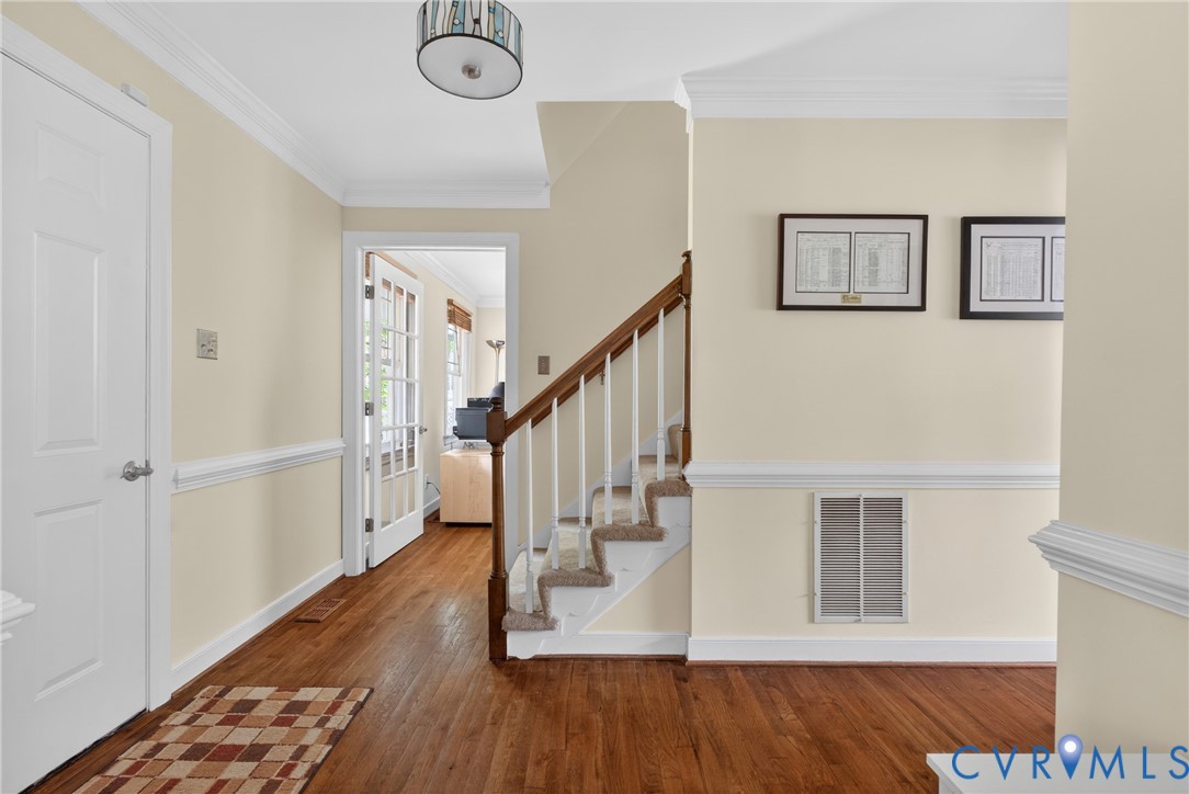 5710 Oak Knoll Road Midlothian, VA 23112 - Photo 13 of 66 Hardwood floors grace the Foyer, Living Room and D