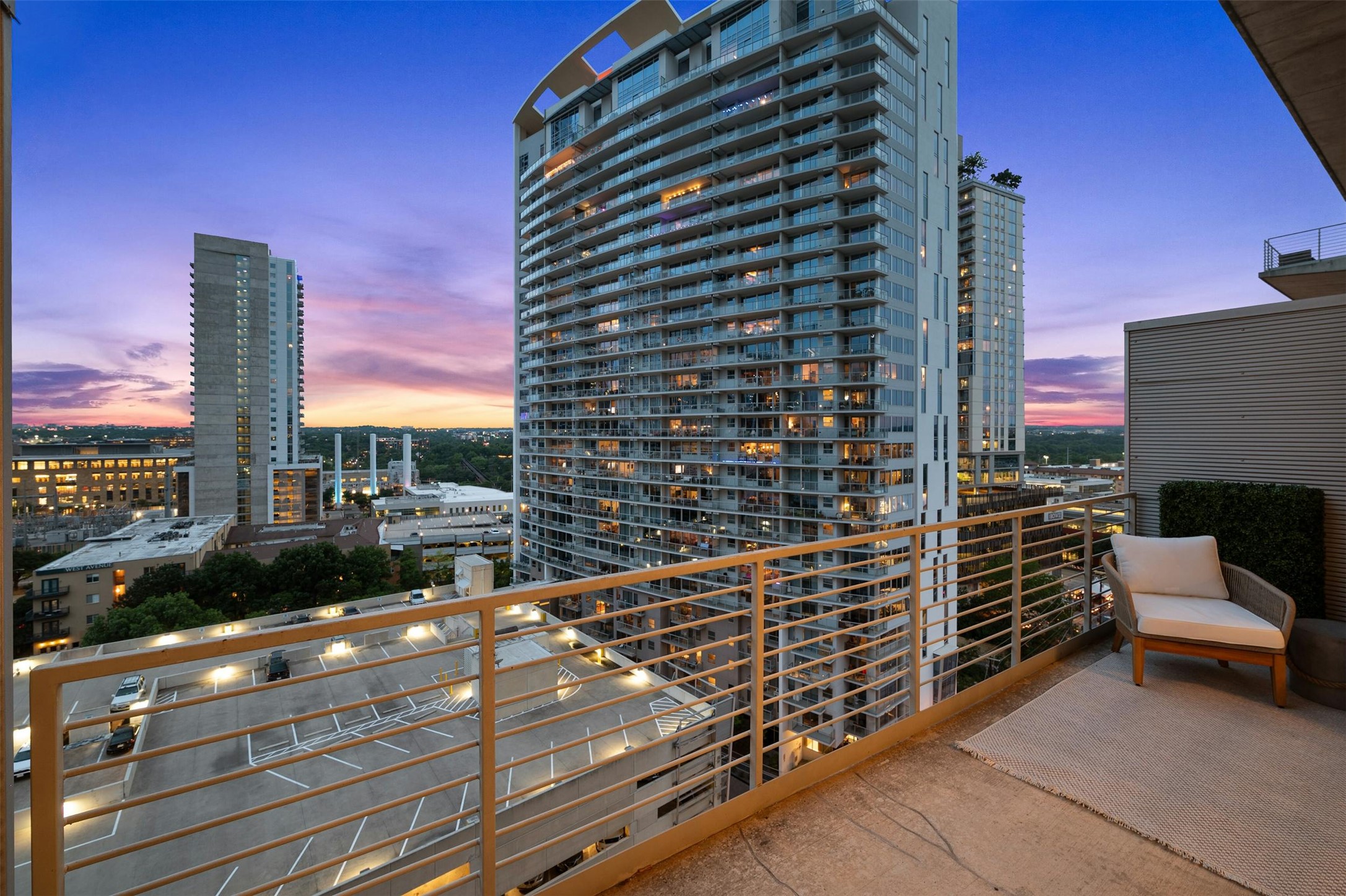 800 West 5th Street, Unit 1104 Austin, TX 78703 - Photo 11 of 31
