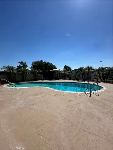 a view of a tennis court