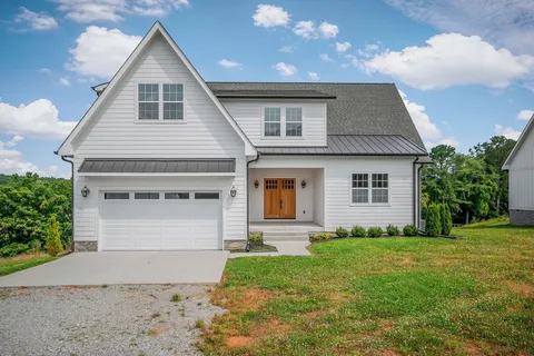 $799,900 | 617 Post Road, Rock Island, TN 38581