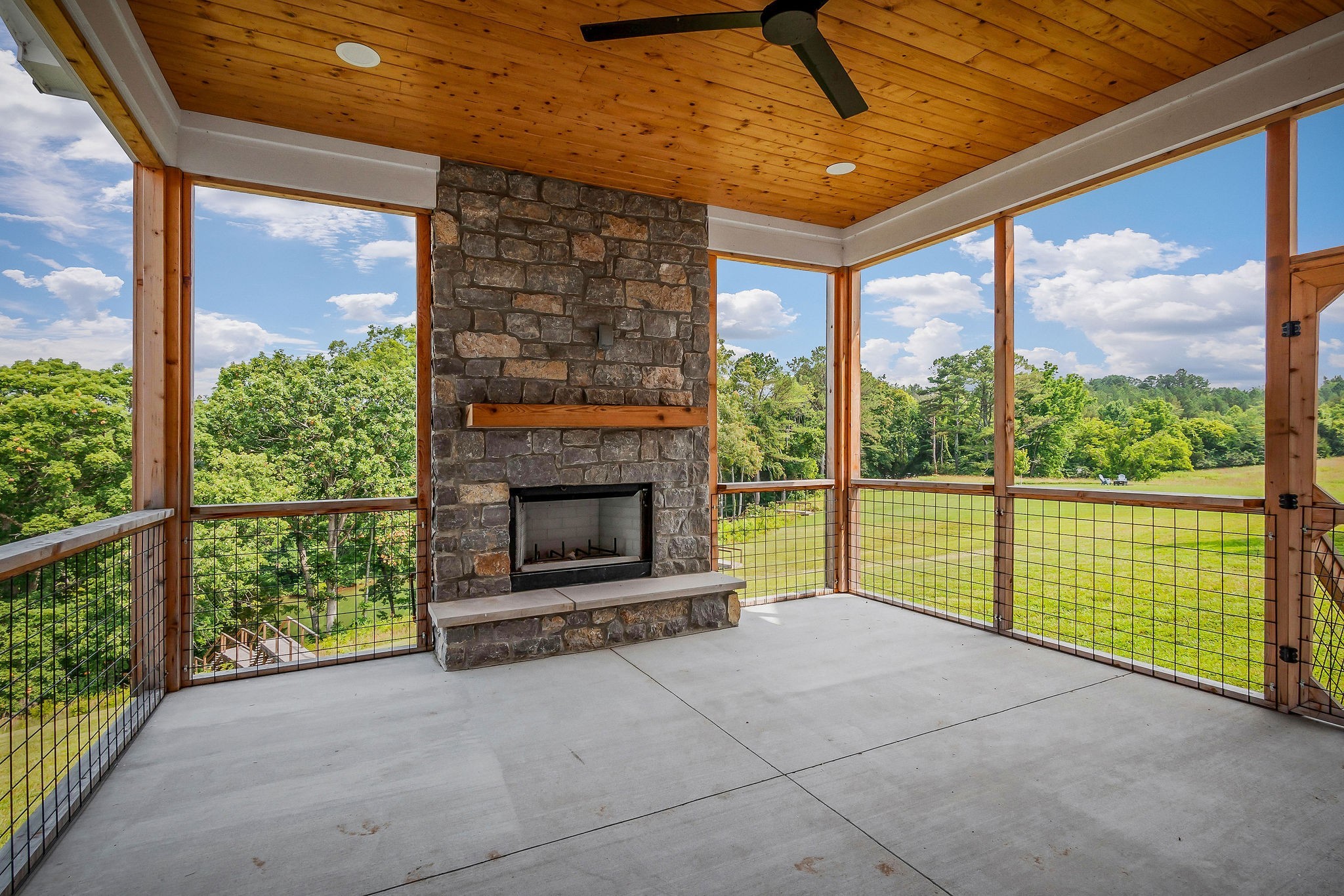 617 Post Road Rock Island, TN 38581 - Photo 4 of 24