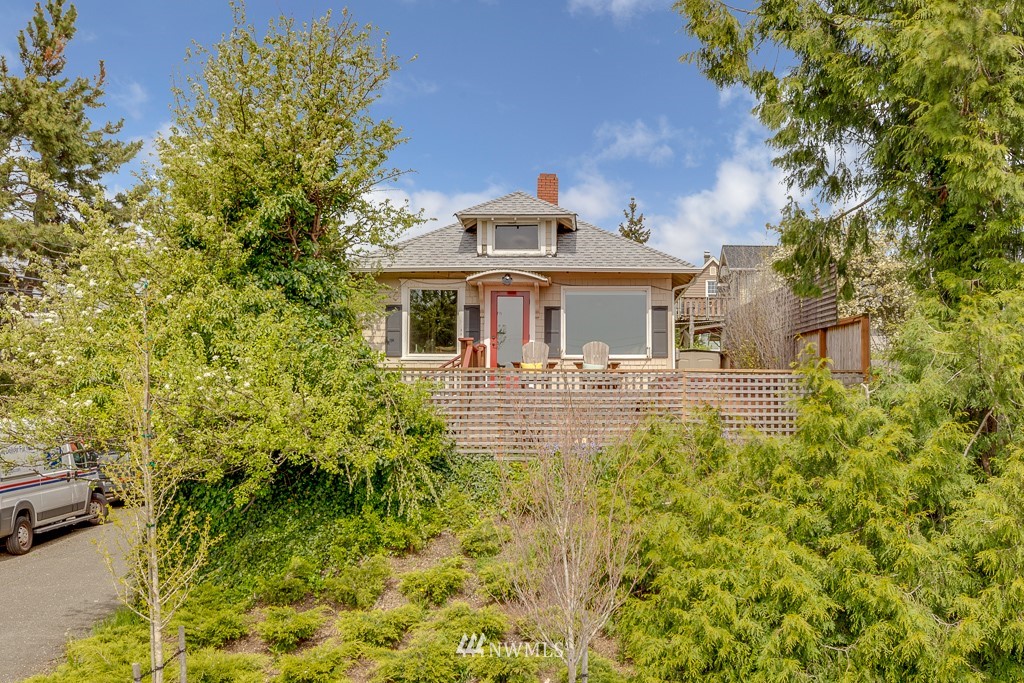 3516 Carr Place North Seattle, WA 98103 - Photo 2 of 25