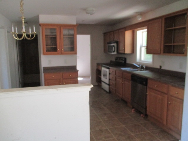 21 Perham Corner Road Lyndeborough, NH 03082 - Photo 2 of 8 Gallery Image 2
