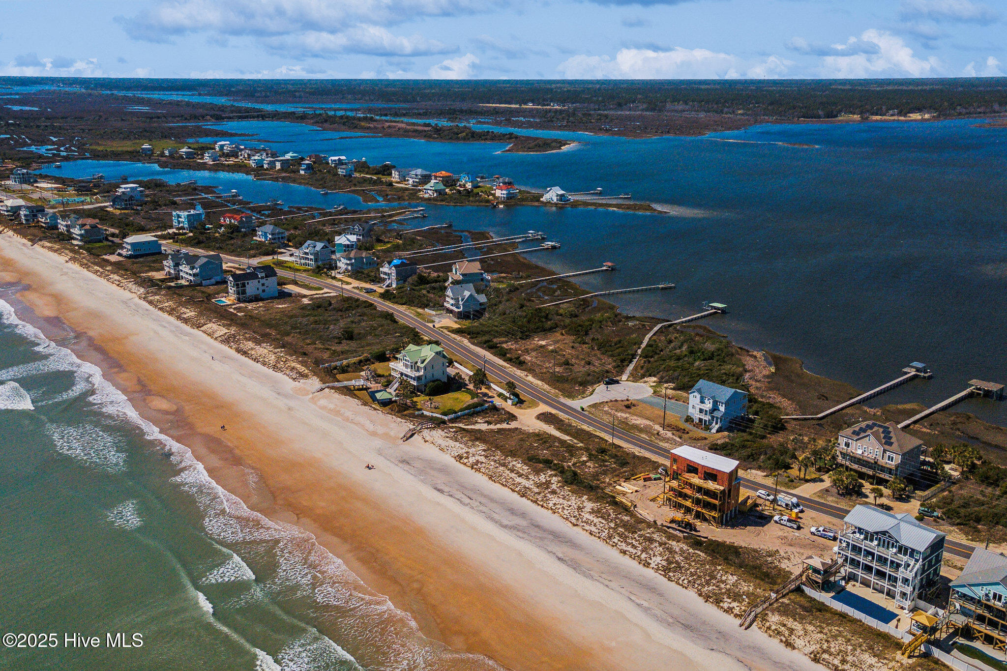 676 New River Inlet Road North Topsail Beach, NC 28460 - Photo 2 of 14