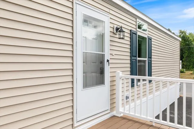 $270,000 | 84 Caddy Drive, Salem, NH 03079