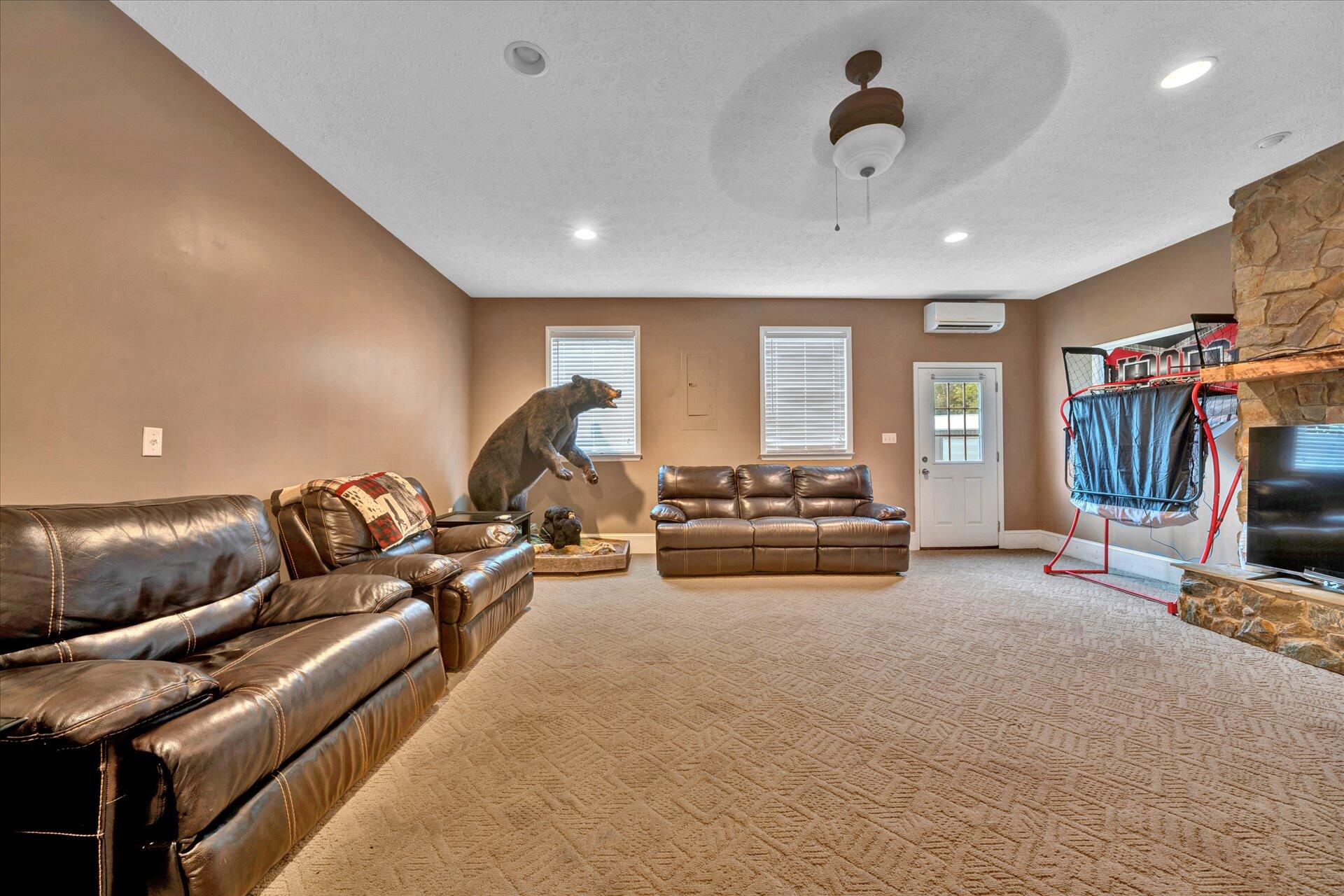 1305 Farm View Road Glade Hill, VA 24092 - Photo 26 of 43 26-DSC00046