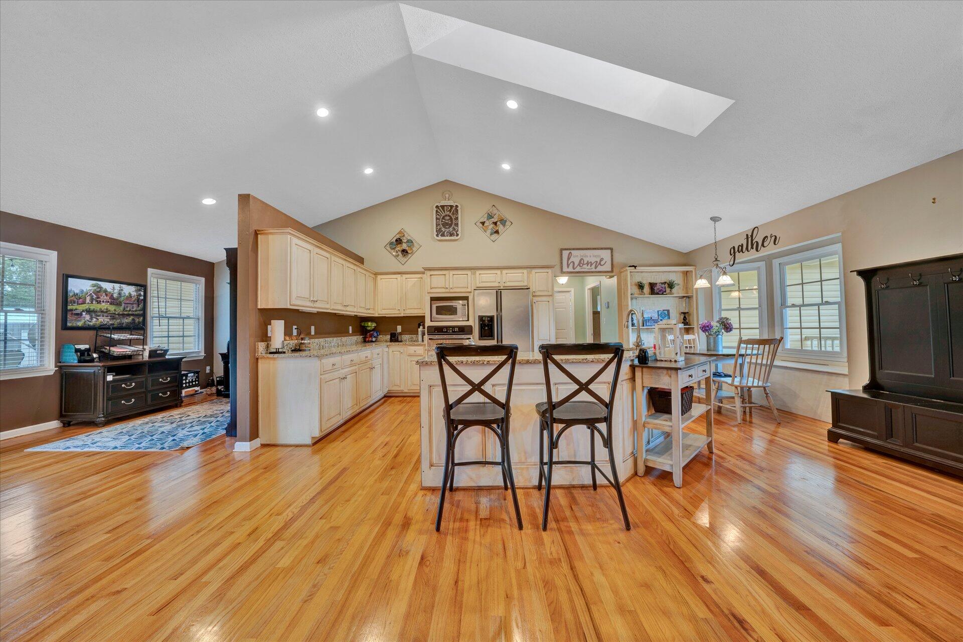 1305 Farm View Road Glade Hill, VA 24092 - Photo 10 of 43 10-DSC00010