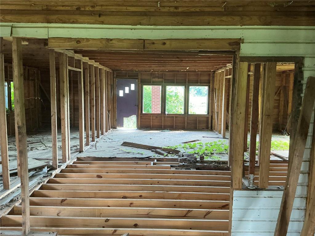 153 Henderson Bend Road Northwest Calhoun, GA 30701 - Photo 7 of 8