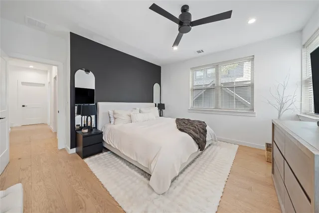 $725,000 | 5701 Tura Lane, Unit 1, Austin, TX 78721